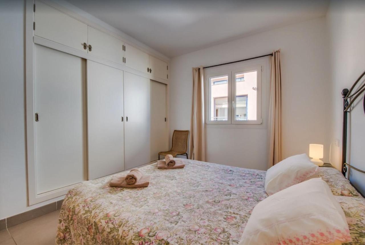 דירות סנטני Es Port Penthouse מראה חיצוני תמונה